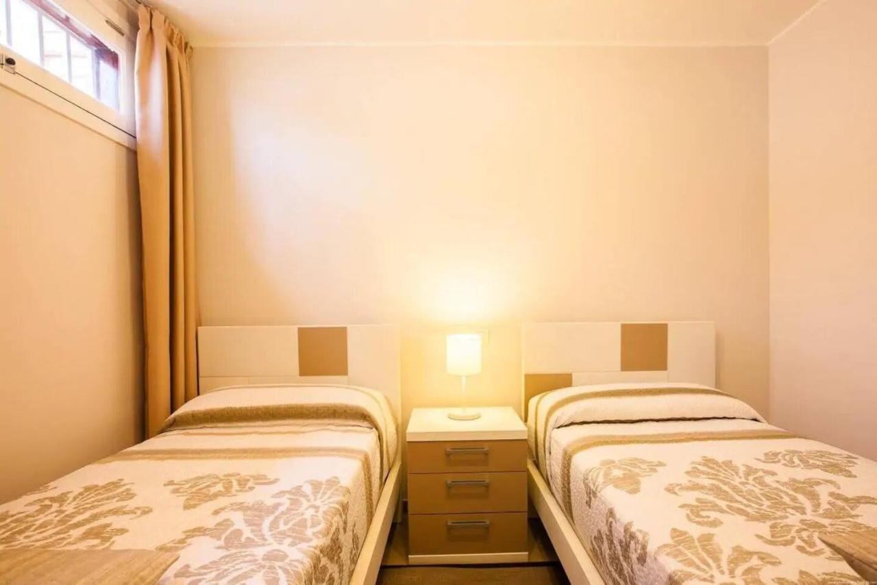 1 Bedroom Apartment For 4 People In Tenerife Costa Adeje  Bagian luar foto