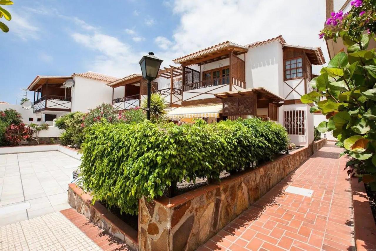 1 Bedroom Apartment For 4 People In Tenerife Costa Adeje  Bagian luar foto